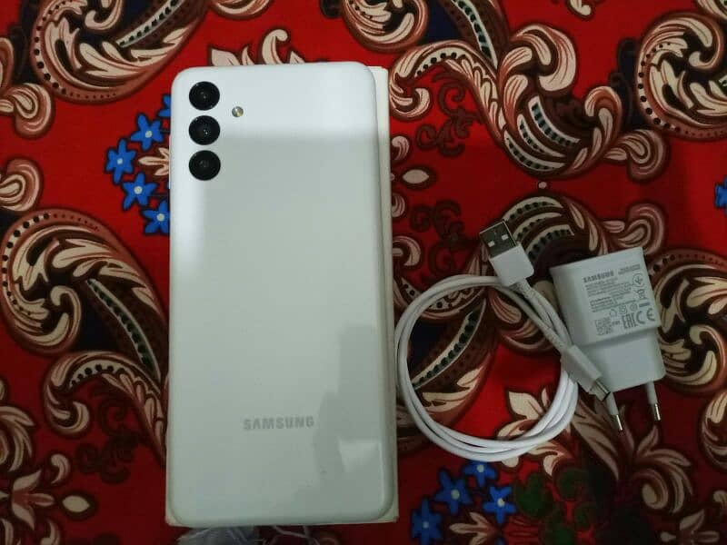 Samsung Galaxy a04s 4rm 64gb 0