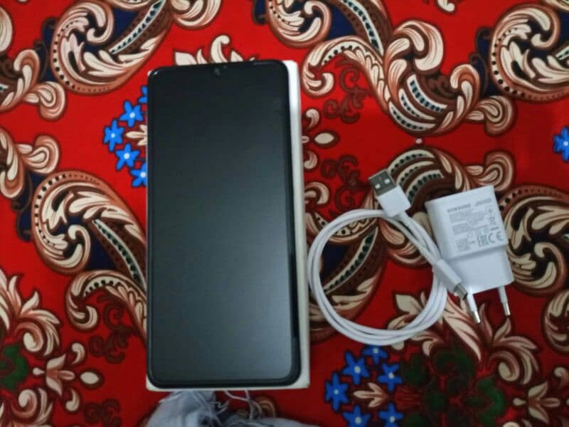 Samsung Galaxy a04s 4rm 64gb 1