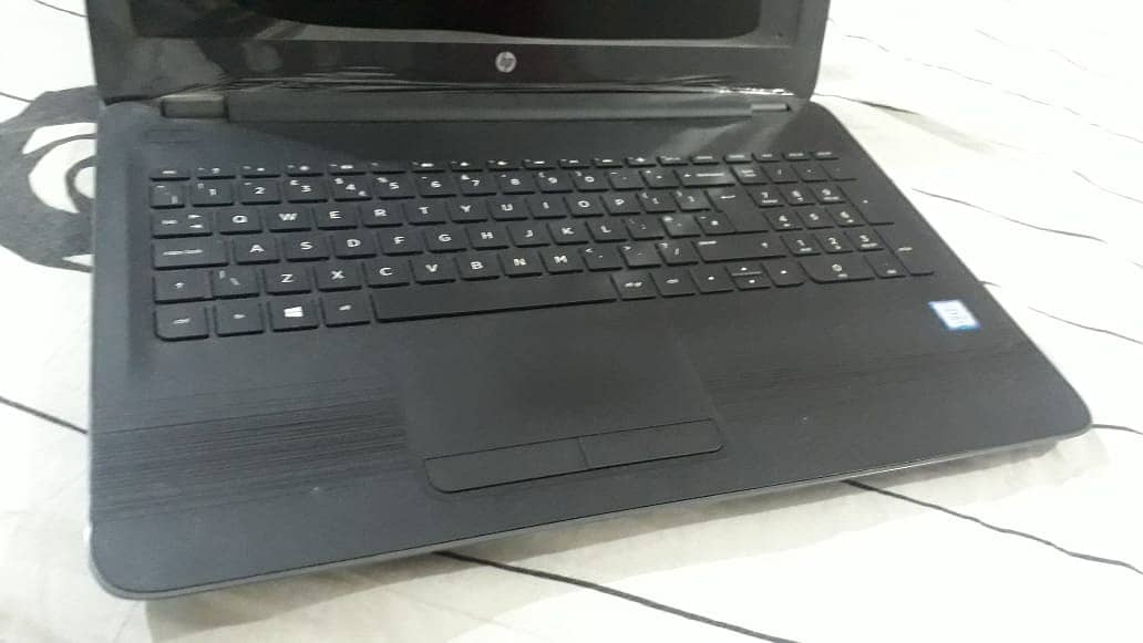 HP 15 G5 Core i3 5th Generation  Display Size: 15.6" inches Crystal 2