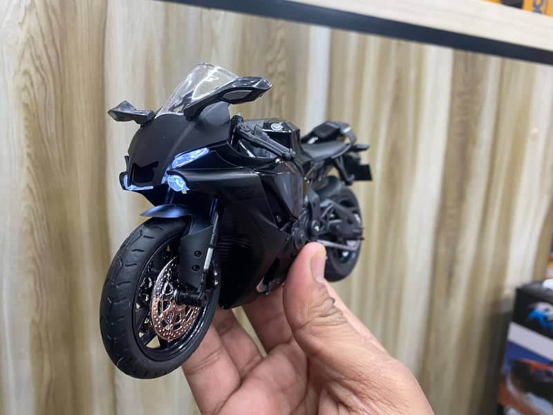 Kawasaki Ninja H2 supersport bike H2R scale motorcycle Diecast 8