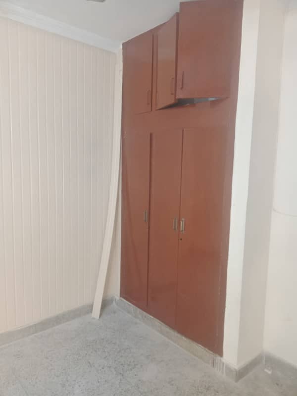 Upper portion for rent in G 10/4 2