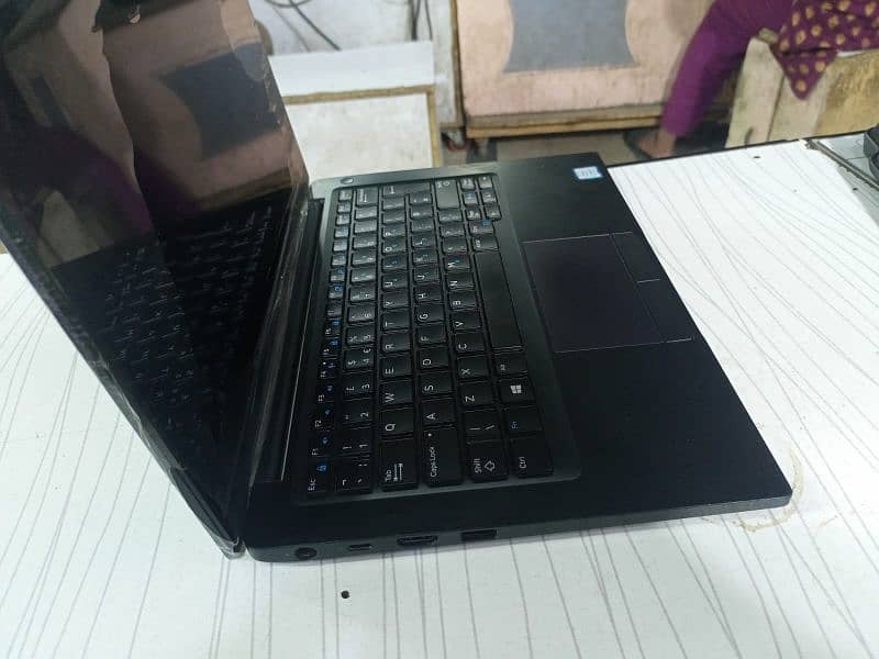 Dell Laptop 5