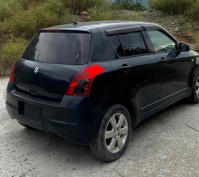 Suzuki Swift 2010 3