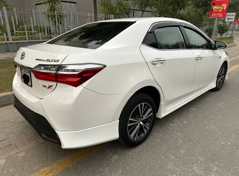 Toyota Altis Grande 2022 5