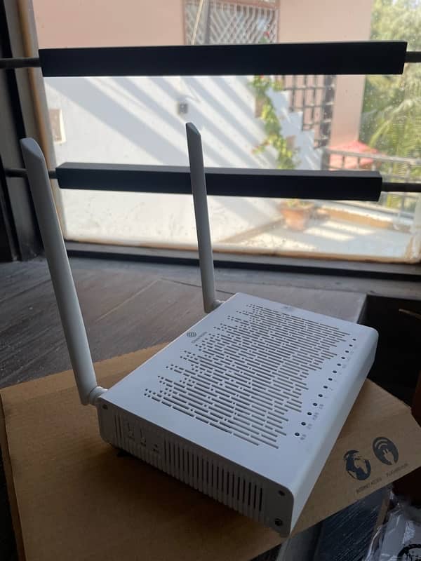 Fiber Wi-Fi Router Dual Band 5G 4