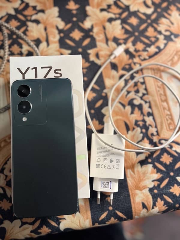 vivo y17s 7