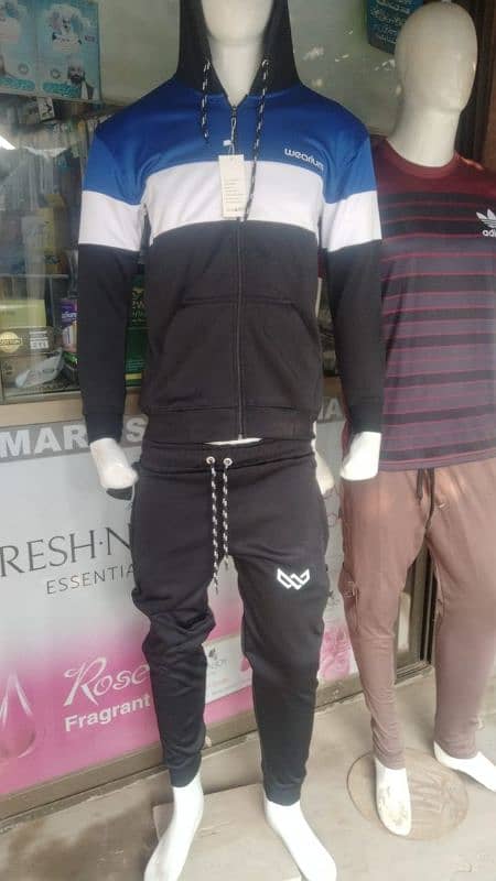 brand new tracksuit 0