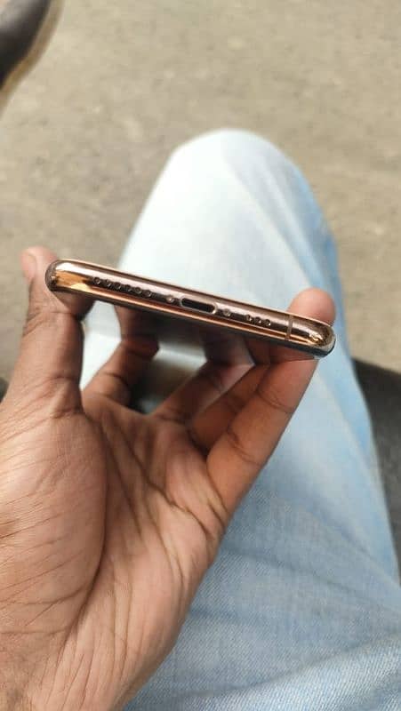 Iphone Xs pta approved 3