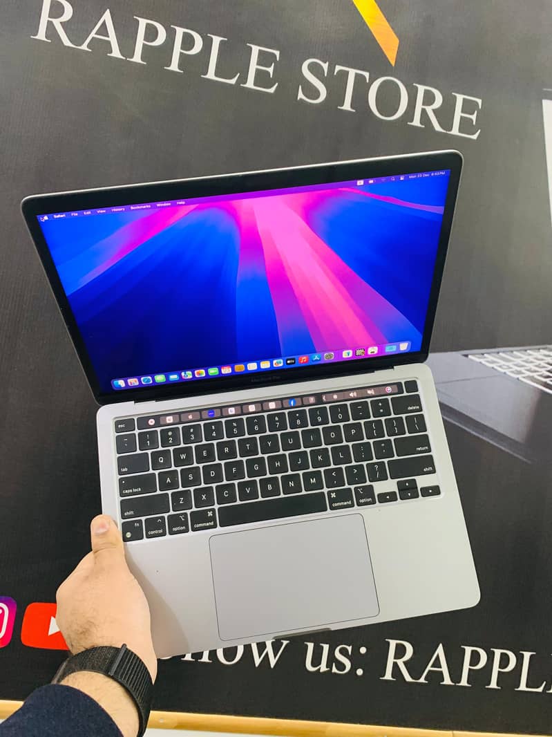 Apple Macbook Pro M1 2020 1