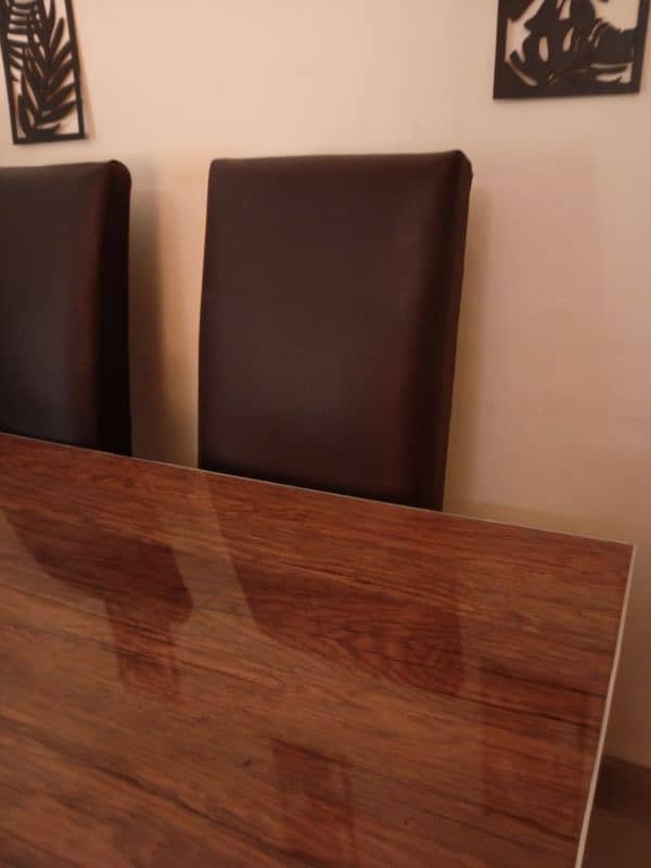 Dining Table for Sale 7 pieces 2