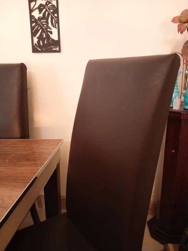 Dining Table for Sale 7 pieces 4