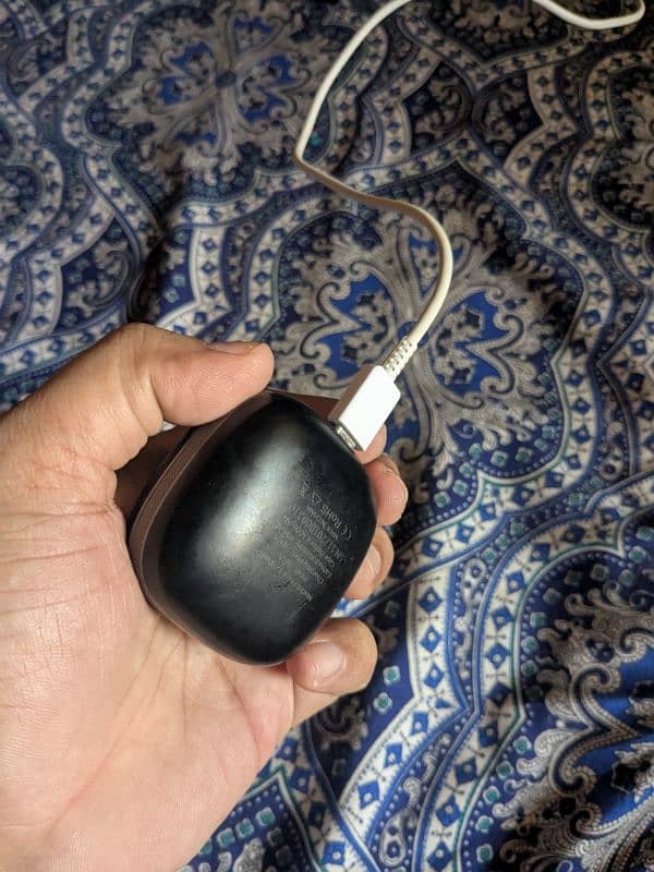 Zero lifestyle earbuds 0