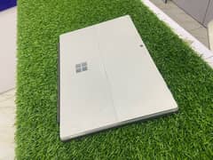 Microsoft Surface Pro 6 Core i5 Gen 8th 8gb ram 256gb ssd touch screen