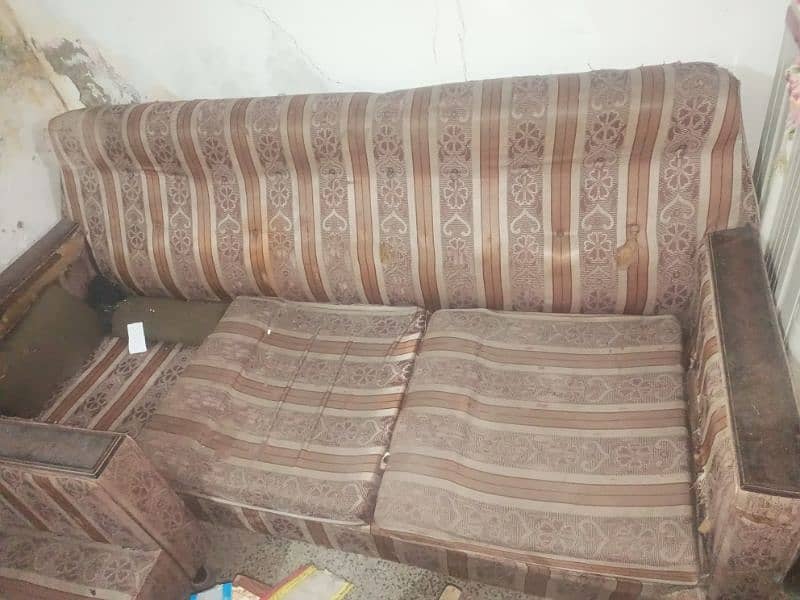 Sofa set 0