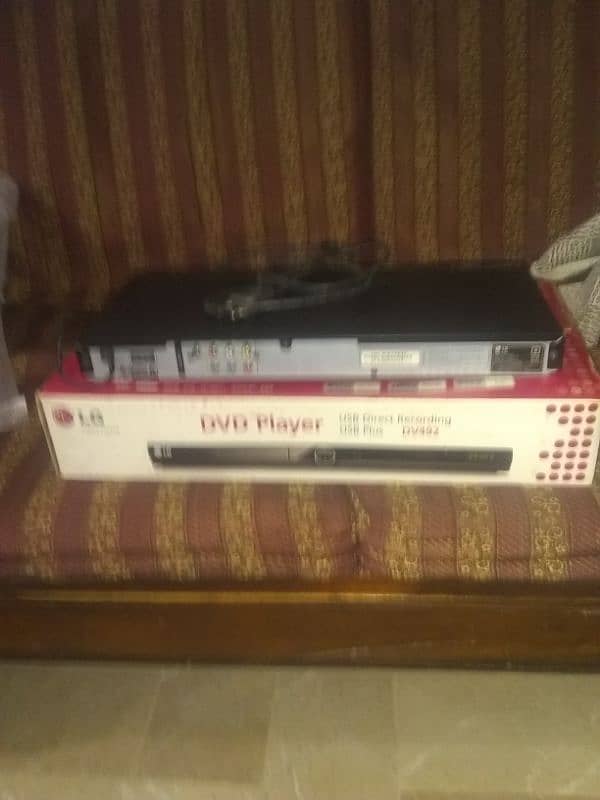 Lg cd and dvd player 4