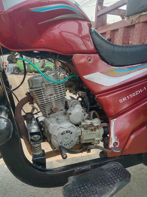 Hi Speed 150cc loader lush condition mai hai engine 100% oky original. 2