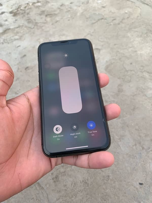 Iphone 11 pro 64gb non pta all ok 03236602153 2