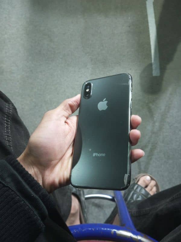 iPhone xs 4