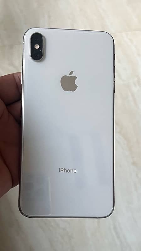 IPhone XS Max 0