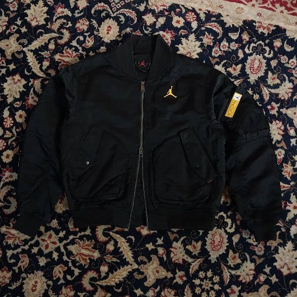 Preloved Vintage Jacket (S/M/L/XL) 0