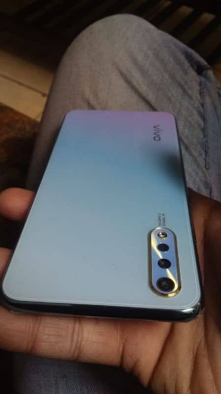 Vivo S1 condition new 2