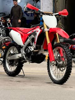 HONDA CRF 250cc