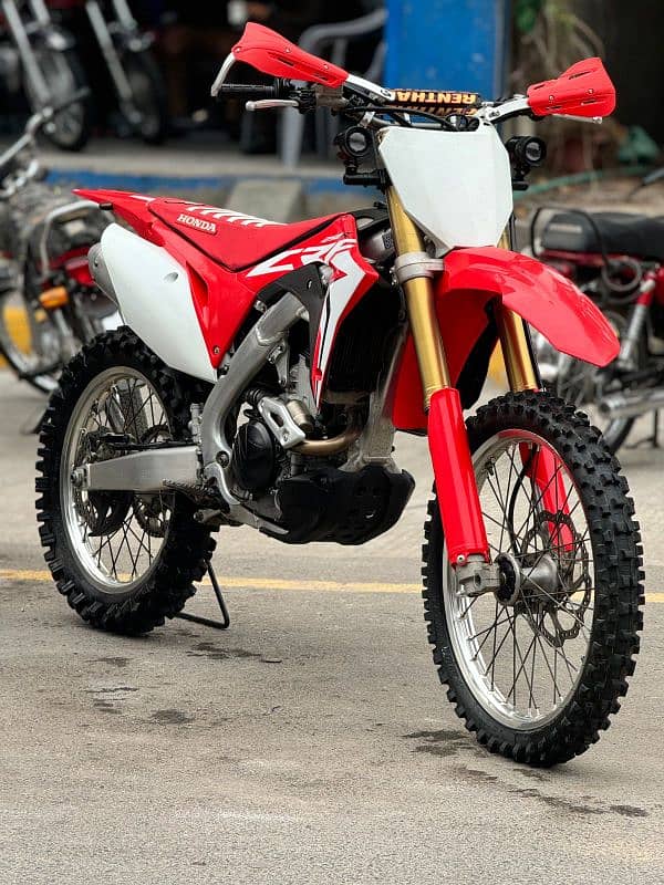 HONDA CRF 250cc 1