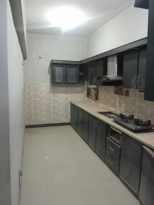 2 bed drawing dining flat for rent well maintained project car parking 5