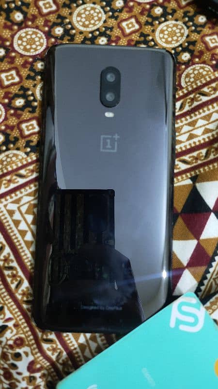 One Plus 6t (8/128) 6