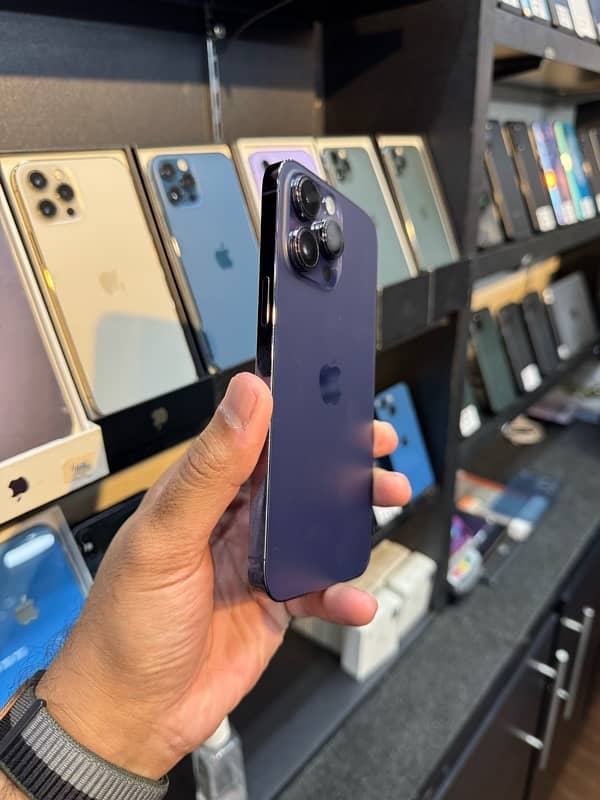 iPhone 14 Pro Max 256gb NON FU 5