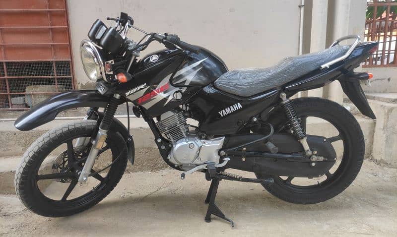 Yamaha YBR G 2