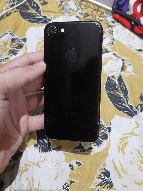 Iphone 7 128Gb Pta Approved Good condation 4