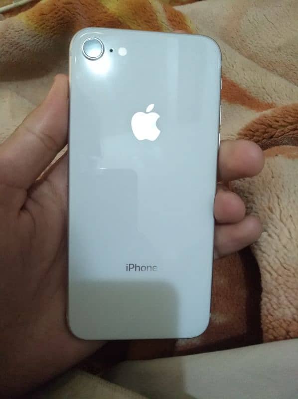 IPHONE 8 WHITE 3