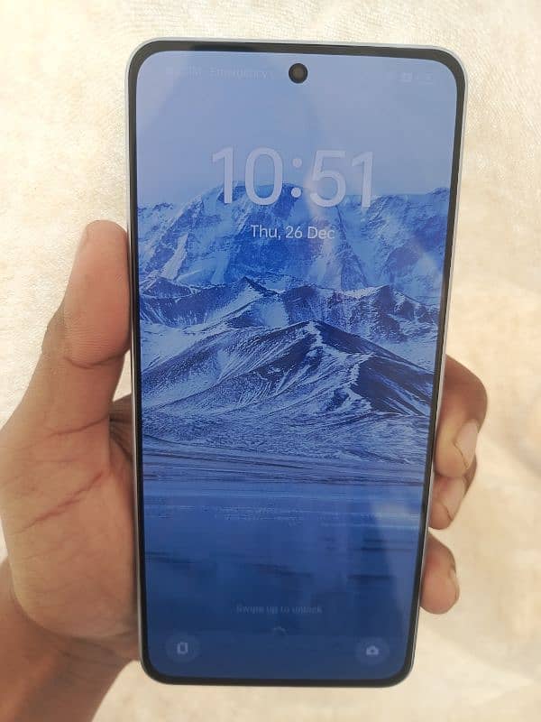 Oppo Reno 11F 5G  8+8 , 256GB Ocean Blue 10