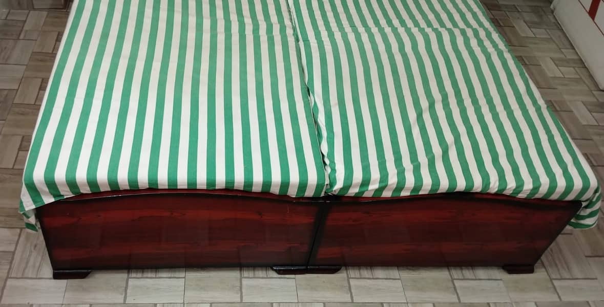 Single Bed - 2 Pcs Set Without Mattress (Urgent Sale) 0