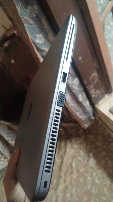 HP EliteBook 840 G3 0