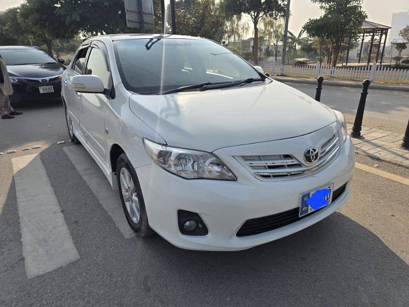 Toyota Corolla Altis 2013 2