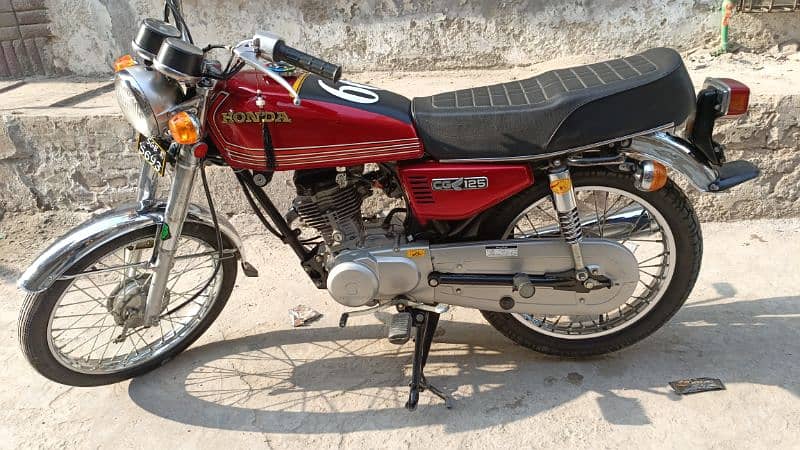 Honda 125 cc model 1982 9