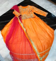 BRIDAL MEHNDI LEHNGA.