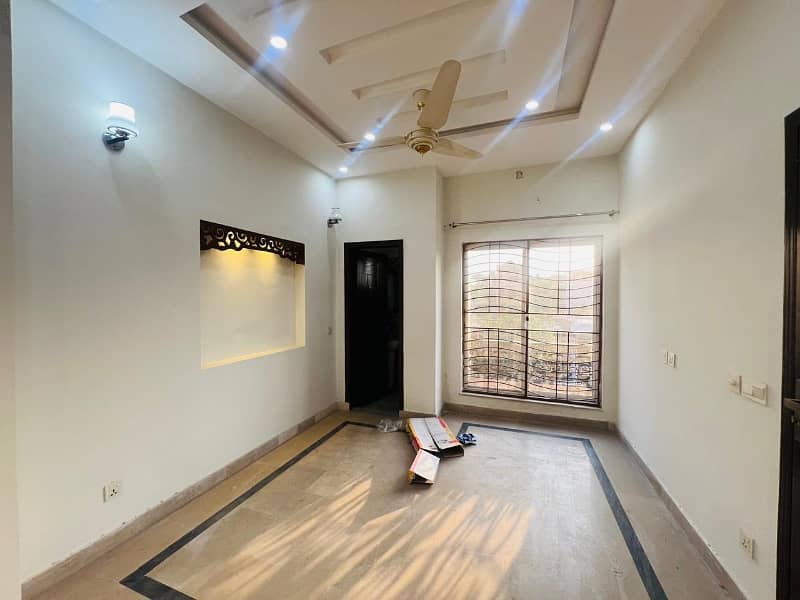 4 Marla Good Condition House Available For Sale In Canal Garden Near Bahria Town Lahore 3