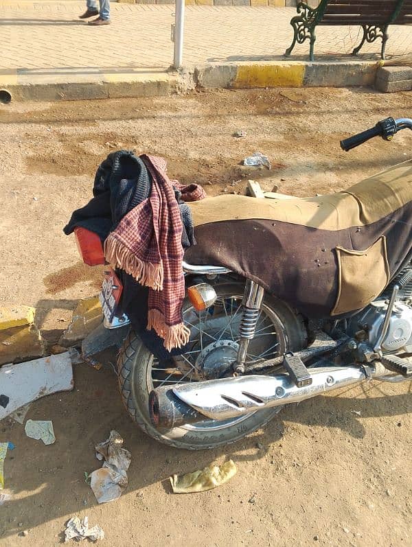 honda 125 karachi 1