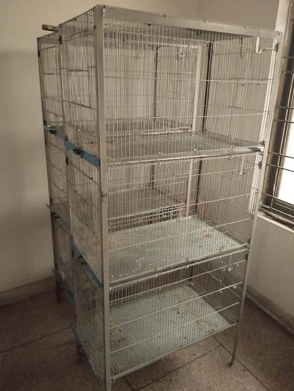 folding cages 1