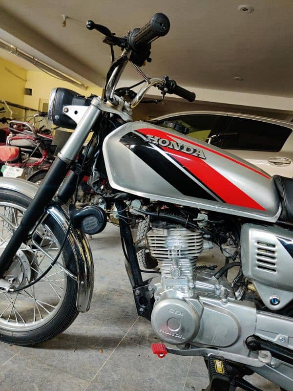 Honda cg 125 9