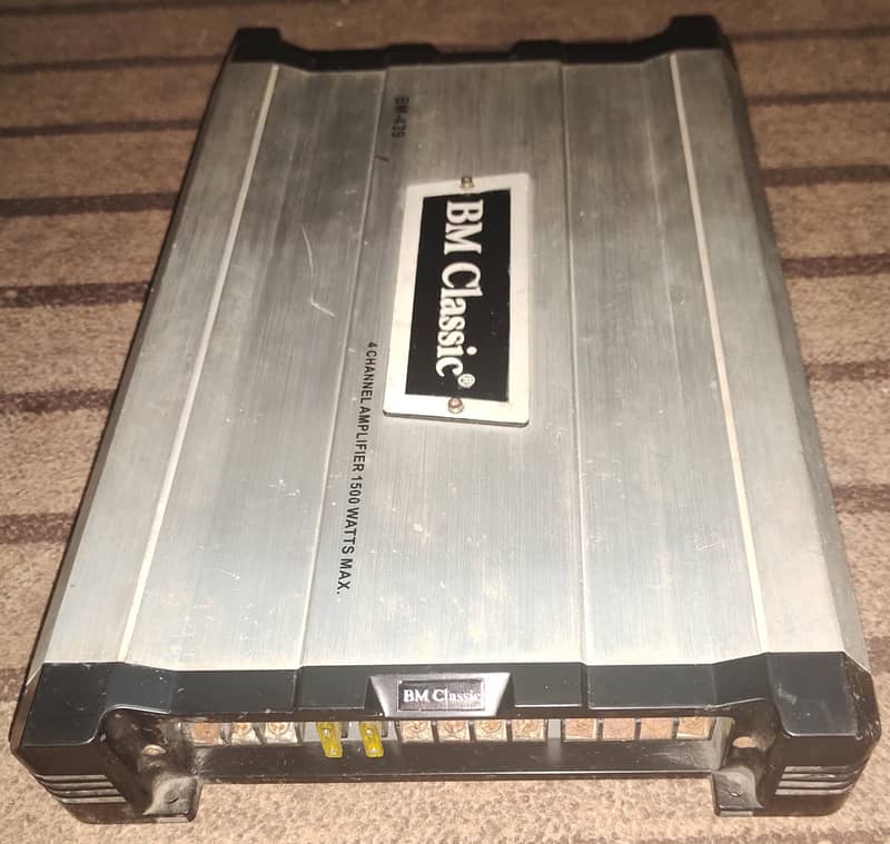 BM CLASSIC BM-439, 4 Channel Amplifier 1