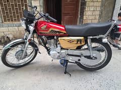 Honda 125 special Gold edition 2024