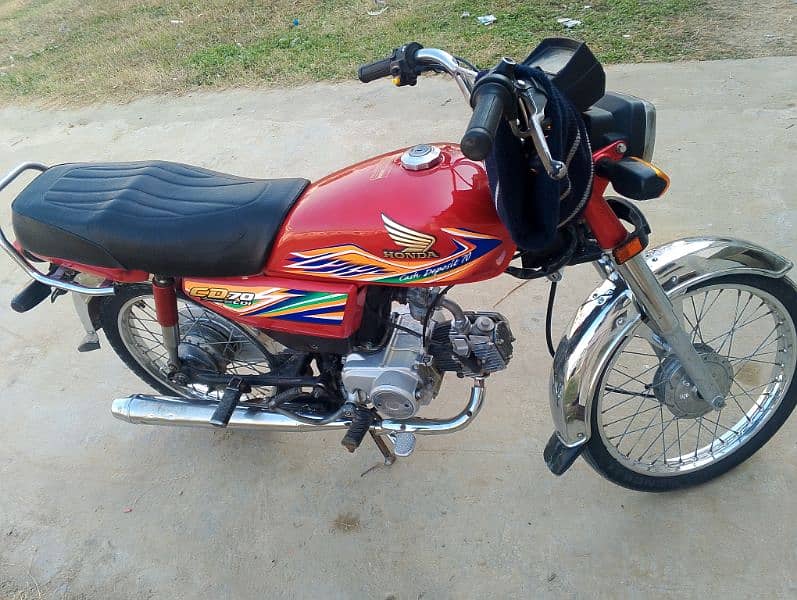 honda cd 70 VIP condition all Punjab num laga hoa h 0