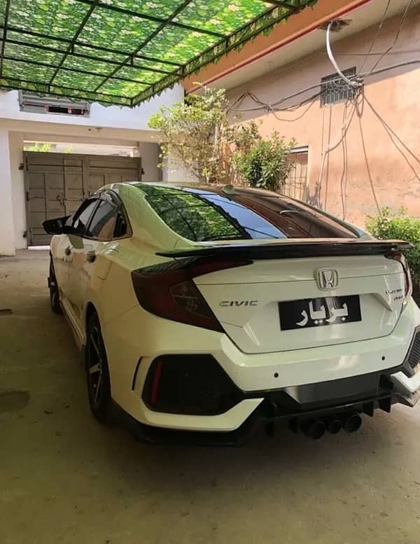 Honda Civic Oriel 2018 1