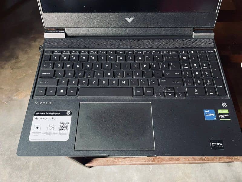 HP victus i5 12th gen 24gb ram 1