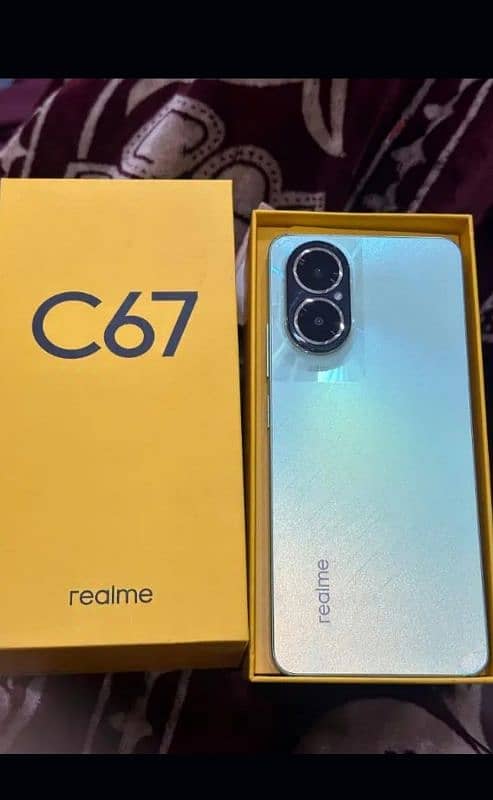 realme C67 8/128 0