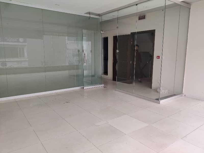 4 Marla 3rd Floor With Lift Near raya Fairways Available For Rent in DHA Phase 6 Punjab Lahore Pakistan 0